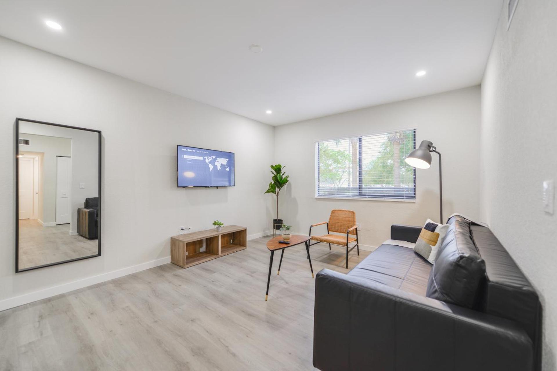 Apartment In Calle Ocho A Slice Of Little Havana マイアミ エクステリア 写真